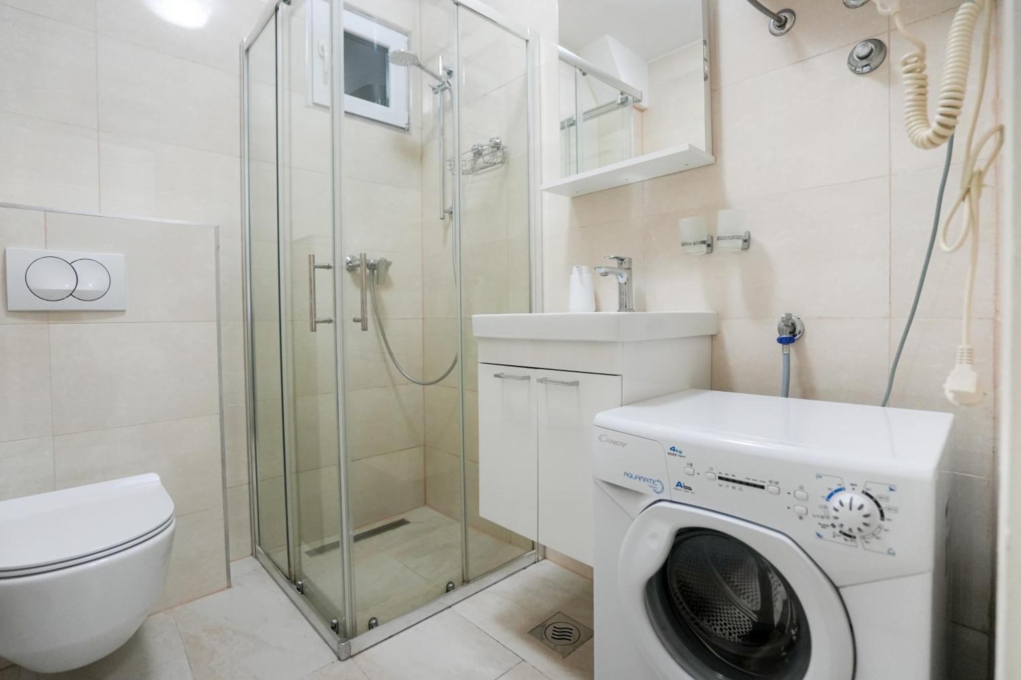 Apartment Kaya Prime Location In Old Town Zara Esterno foto