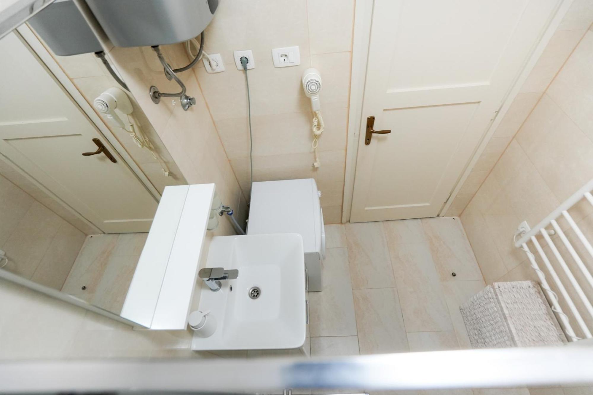 Apartment Kaya Prime Location In Old Town Zara Esterno foto