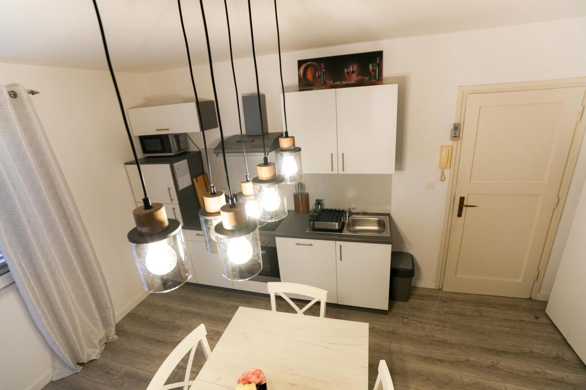 Apartment Kaya Prime Location In Old Town Zara Esterno foto