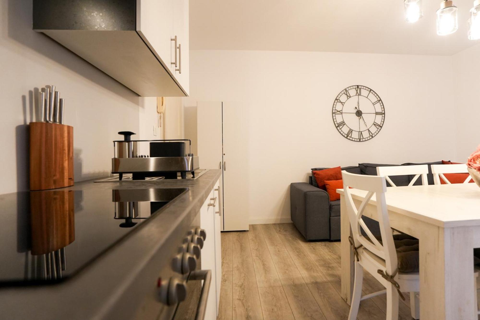 Apartment Kaya Prime Location In Old Town Zara Esterno foto